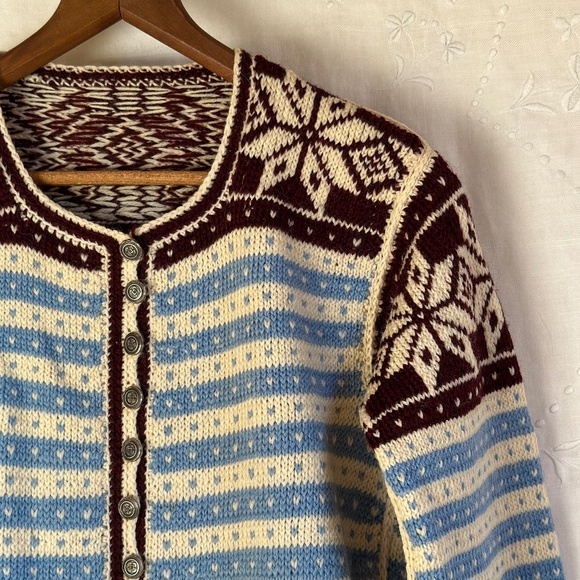 VINTAGE Handknit Wool Cardigan Nordic Pattern S/M - Picture 2 of 5